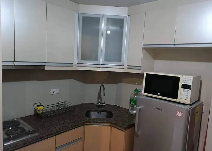 Palm Tree Villas 2 Manila